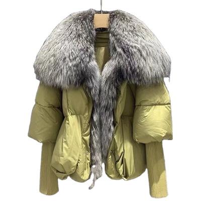 China Anti-wrinkle Oversized Winter Warm Real fox Fur Removable Collar women's down coats Puffer Outerwear Jackets for sale