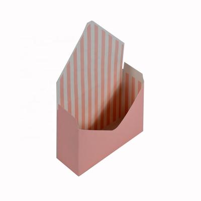 China Handmade Wholesale Rose Envelope Form Small Gift Packing Box For Flower for sale