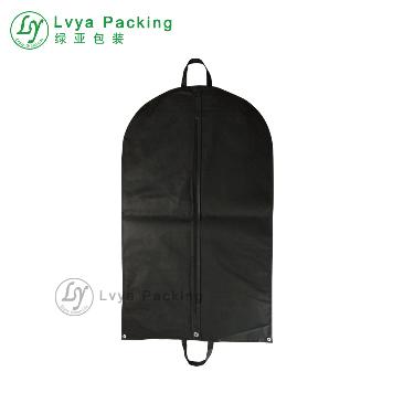 China Custom Logo Black White Reusable Foldable Suit Cover Hanging Nonwoven Garment Bag for sale