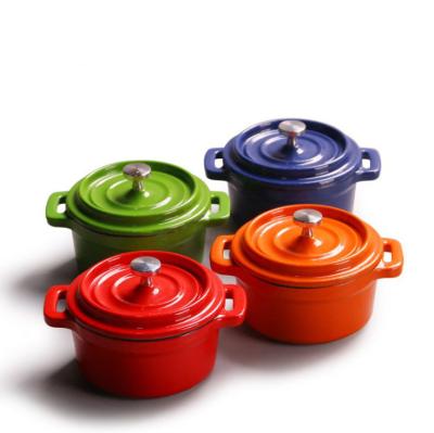 China Factory Sale 10/14cm Kitchen Cast Iron Cookware Mini Enameled Pot Sustainable Pot Cooking Soup for sale