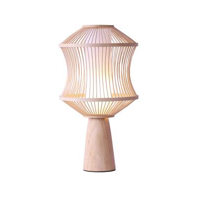 China Traditional Handmade Natural Bamboo Light Indoor Decorative Hotel Modern Desk Lamp for sale