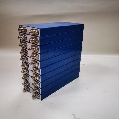 China Prismatic battery cells 12ah, 13ah, 15ah, 20ah, 25ah of toys lifepo4 10ah 3.2v for sale