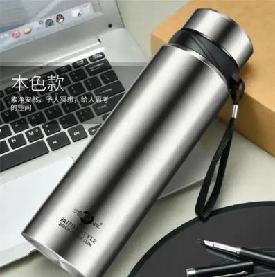 China PORTABLE Hot selling Custom 304 Stainless Steel Vacuum Flask Gift Set With One Cup Two Lid Gift Box Water Bottle for sale