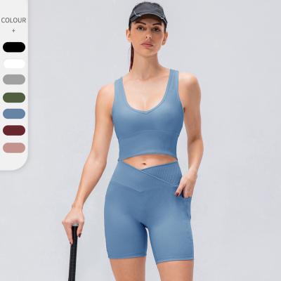 China New Breathable Arrive Ribbed High Quality Women Sports Wear Two Piece Fitness Clothing Active Wear Crop Top Shorts Sets for sale