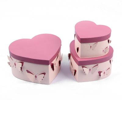 China Disposable Custom Luxury Flower Heart Box Flower Bouquet Boxes With Logo Velvet Round Flower Box Design for sale