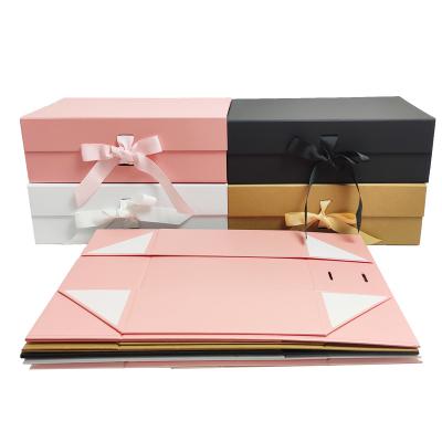 China Recycled Materials Wholesale Logo Customized Folding Luxury Pink Valentines Day Gifts Packaging With Ribbon Valentines Day Decorations for sale