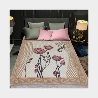 China Fashion Anti-static Warm 100% Polyester Anti-pilling And Dustproof Raschel Flower Blanket For Office for sale