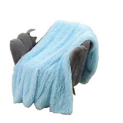 China 100% Guarantee Anti-Static Polyester Quality Portable Fluffy and Custom Anti-Static Plush Blanket For Bedding for sale