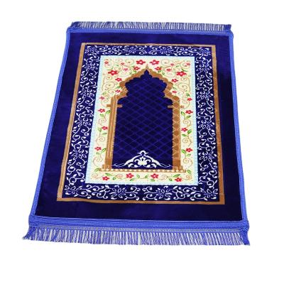 China Hot Selling Anti-Slip Polyester Breathable 100% Mosque Embossing Prayer Mat Customized for sale