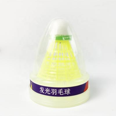 China Beleuchten Nylon-des LED-Badminton-Federball-Grün-roten Lichtes zu verkaufen