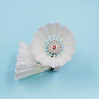 China Class A Duck Feather Badminton Shuttlecock 3 In 1 For Competition zu verkaufen