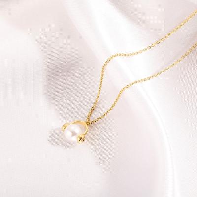 China Classic Hiphop Hip Hop Pearl Earphone Type With Gold Silver Color Chain Fashion Necklace Pendant Jewelry Gift For Women for sale