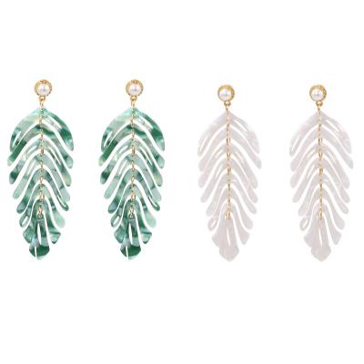 China TRENDY Women's Jewelry Fashion Palm Leaf Green Mint Chandelier Long Dangle Cellulose Acetate Acrylic Resin Leaf Drop Earrings for sale