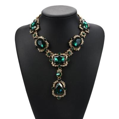 China Green Emerald Bib Necklace Statement Jewelry Rhinestones Victorian Jewelry Wholesale Crystal Large Gemstone Gem Stone Hyperbole 6 Colors for sale