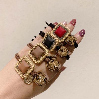 China Leopard Trendy Square Rhinestone Ins Style Hair Band Scrunchie Women's Elastic Hair Band Ponytail Holder Hair Rope Elastic Hair Accessories for sale