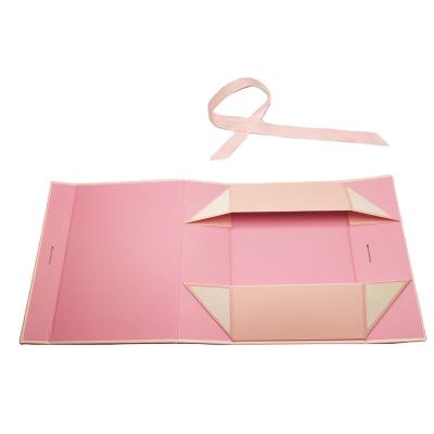 China Hot Selling Handmade Logo Pink Foldable Cardboard Box Custom Made with Large Capacity for Packing Children's Clothing and Shoes for sale