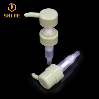 China Non Spill Customized Hotel Hand Sanitizer Available Liquid Pump 28mm 28/410 Body Lotion Pump Green Hand Pump For Bottle for sale