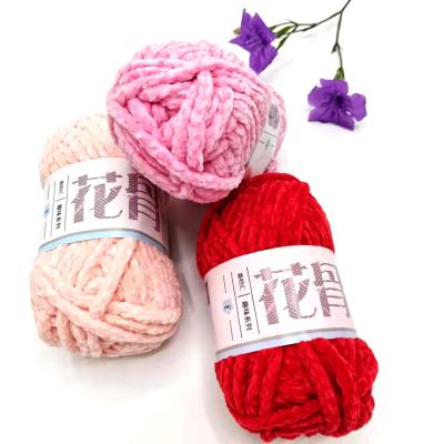 China Anti-pilling Disturbed Fros Velvet Chenille Loop Yarn Hand Knitting Chunky Chunky Chenille Acrylic Yarn Chenille Yarn for sale