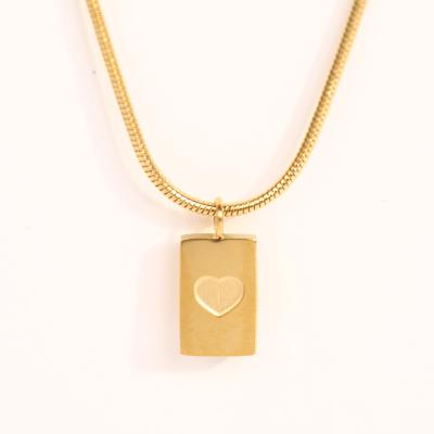 China FASHIONABLE Wholesale Women Jewelry Geometric Squares 18K Gold Plated Heart Necklace Chain Stainless Steel Pendant Necklace for sale