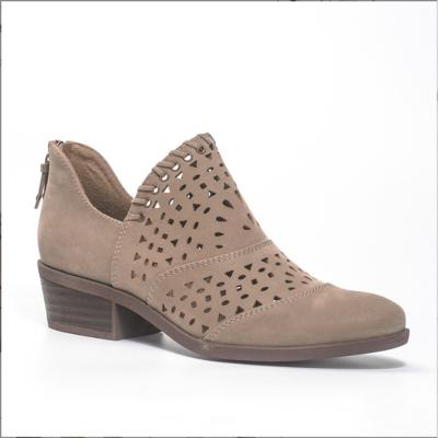 China Mujeres Populares Nuevo Estilo de Moda Hueco Casual Peep Toe Botas Zapatos de Tamaño Grande Sandalias en venta