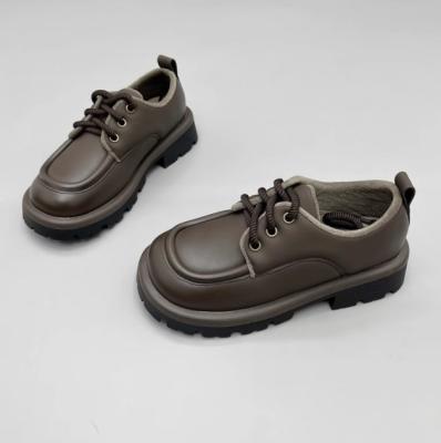 China Genuine Leather Girls School Shoes Rubber Sole Artificial Short Plush Inner zu verkaufen