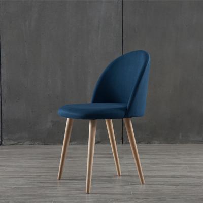 China Soft And Comfortable High End Upholstered Wooden Dining Chair Nordic Style Curved Back Dining Chair for sale