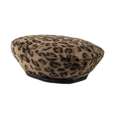 China Classic image women girls cool fashion hot luxury design ladies beret hat European Korean leopard style beret hat for sale