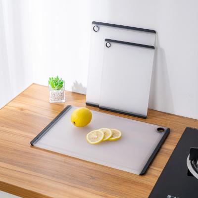 China Sustainable Wholesale Kitchen Tools Cheap BPA Free Cutting Plates Non Slip Double Sided Plastic Cutting Board Set Of 3 for sale