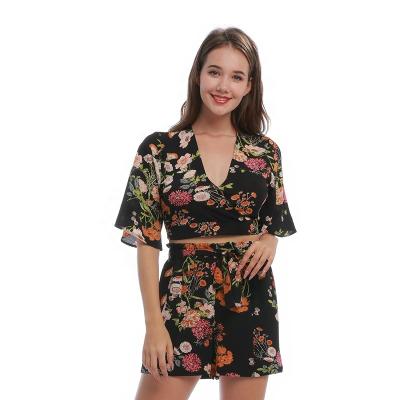 China QUICK DRY Professional Factory Short Sleeve Loose Printed Chiffon V Neck Floral Ladies Beach Tops Women Crop Tops for sale