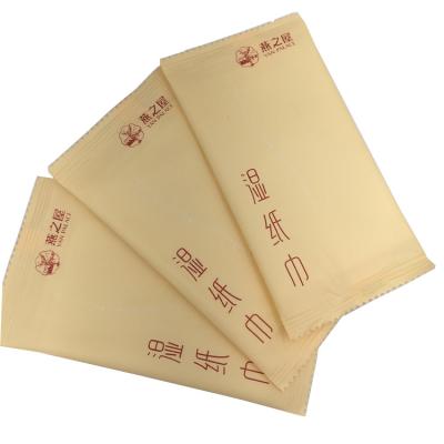 China Simple Disposable Makeup Remover Gift Customized Wet Towel / Wipes for sale