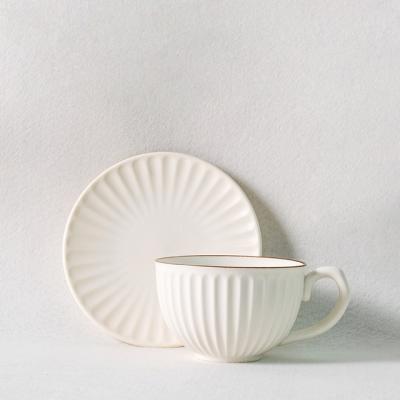 China Wholesale Royal Cup Vintagle Style Stocked Ceramic Tea Set White Cup And Saucer for sale