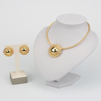 China Wholesale Hot Sale Bracelet Ring Jewelry High Quality Yueming Jewelry Gold Plating Sunflower Necklace Earring Set for sale