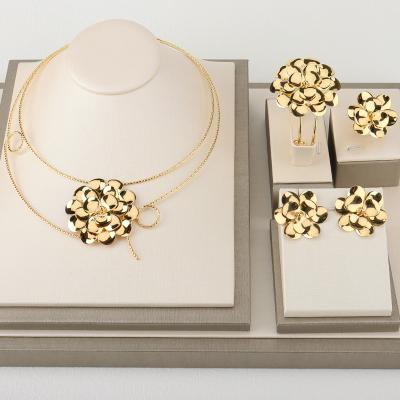 China African Luxury Good Quality Jewelry Sets For Women, 18k Gold Plated Women's Accessories Jewelry Sets for sale