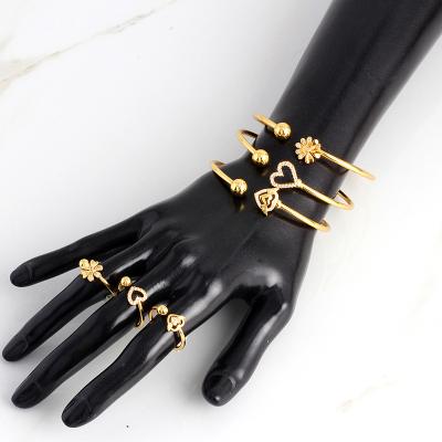 China Yueming CLASSIC jewelry wholesale gold charms bangle fashion bracelets new design beaded bracelets for women for sale