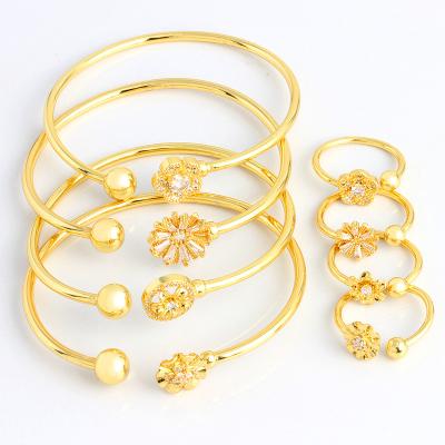 China Yueming Jewelry Fashion Girls Gold Color Love1 CLASSIC Bracelet with Bangle Eye Catching Bangles for Women for sale