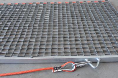 China La pista de tenis galvanizó la estera de acero de Mat Diy Baseball Field Drag de la fricción en venta