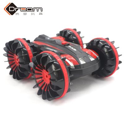 China 2.4G RC Four-Wheel Drive Remote Control Double Sided Off-Road Car Amphibious Tank Truck Waterproof Land Water Toy Car for sale