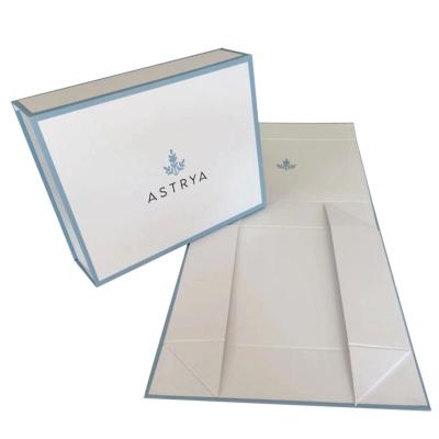 China Aseptic Factory Produces High End Folding Gift Boxes With Logo Magnets for sale