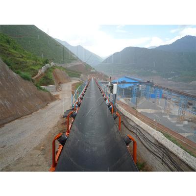 China Heat Resistant Horizontal Bottom Conveyor for Gravel and Aggregate for sale