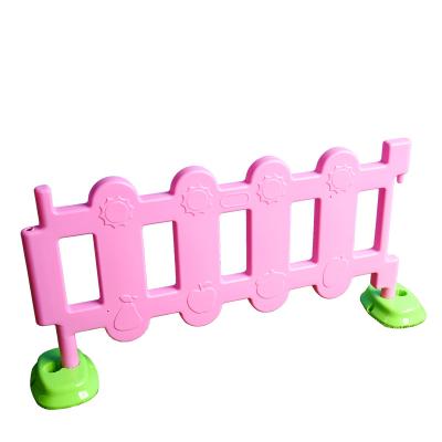 China Kids Baby Playground Safety Colorful Plastic Yard Safe Indoor Plastic Play Fence for sale