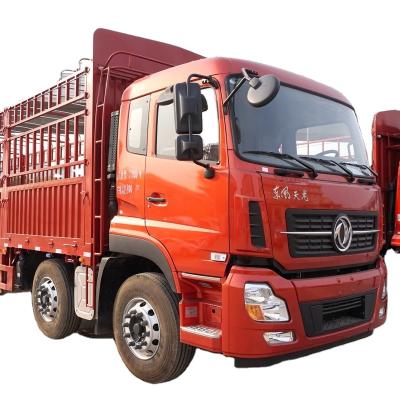 Chine 12 Wheel Dongfeng Cargo Truck Lattice Truck 11980x2500x3200 à vendre