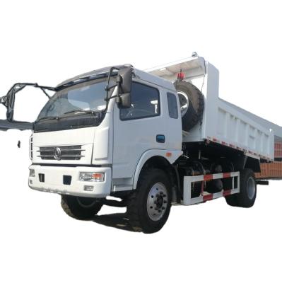 Chine Dongfeng 4x2 Mini Dump Truck 4 - 6L à vendre