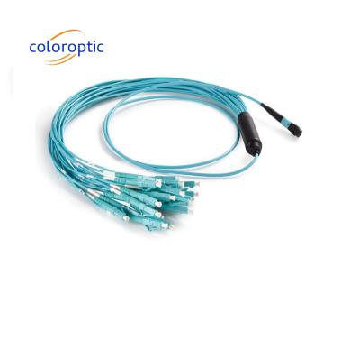 Cina Arnesi in fibra ottica MTP Cable di patch multimode per condizioni difficili in vendita