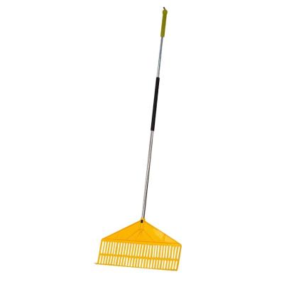 China Hot Sales Adjustable Lightweight Rake Plastic Lightweight Gather Leaves 18 Teeth Garden Rake/Leaf Rake for sale