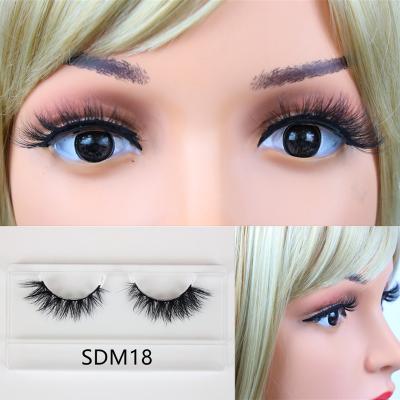 China Natural Lashes Seller 18mm Long Mink Eyelashes Sunday Lashes Custom Packaging Logo Wholesale Packaging Box for sale