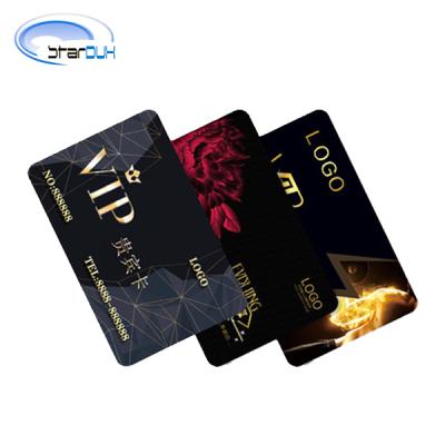 China Credit Card Standard Size Plastic PVC PVC Gold Silver Foil Embossed Number Business Cards for sale