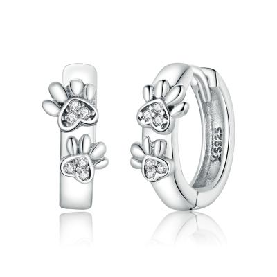 China CLASSIC Factory Wholesale Cheap Oxidized Silver Cute Silver Paw Print Stud Earring Jewelry For Women for sale