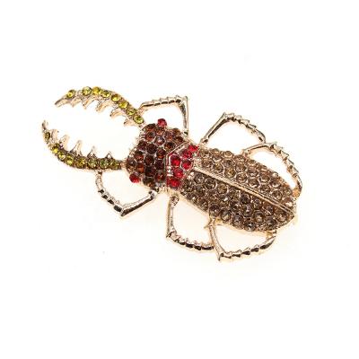 China Gold Tone Vintage Rhinestone Insect Beetle Trendy Insect Brooch Pins Rhinestone Crystal Fashion Brooches For Women Men for sale