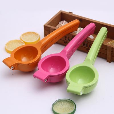 China Aluminum Alloy Sustainable Manual Juicer Orange Lemon Clip Squeezer for sale