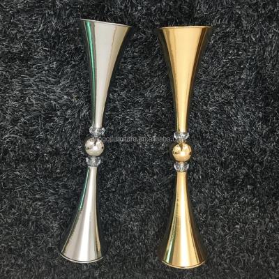 China Chromed golen / trumpet silver / white / black metal acrylic dichromated vases for Wedding Table for sale